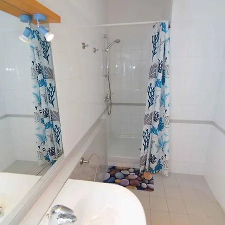 Apartment In 36588 *